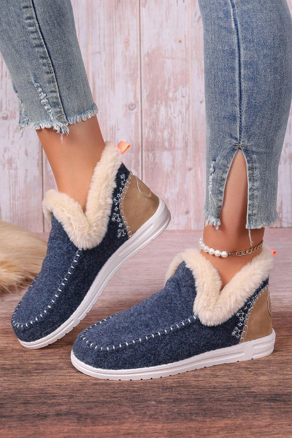 Suede Stitching Plush Lined Anklet Boots